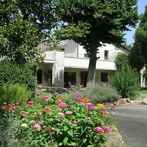 https://relais-la-canfora.it-romehotels.com